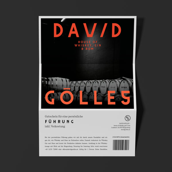 DAVID GÖLLES Gutschein für eine Gruppenverkostung mit Holzfass-Motiv, Standortangaben und Barcode.
