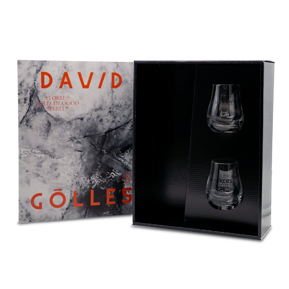 DAVID GÖLLES Geschenkbox mit zwei Gläsern, Deckel in Marmoroptik und schwarzer Einlage.