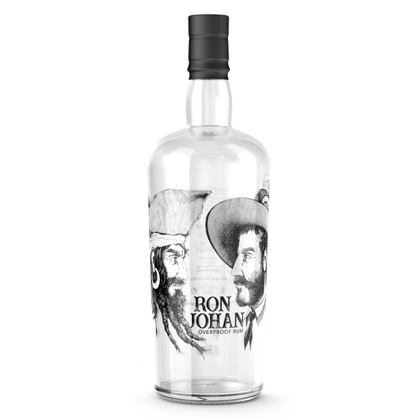 DAVID GÖLLES Ron Johan Rum Overproof in Glasflasche, Etikett mit zwei Männern, einer mit Piratenhut.