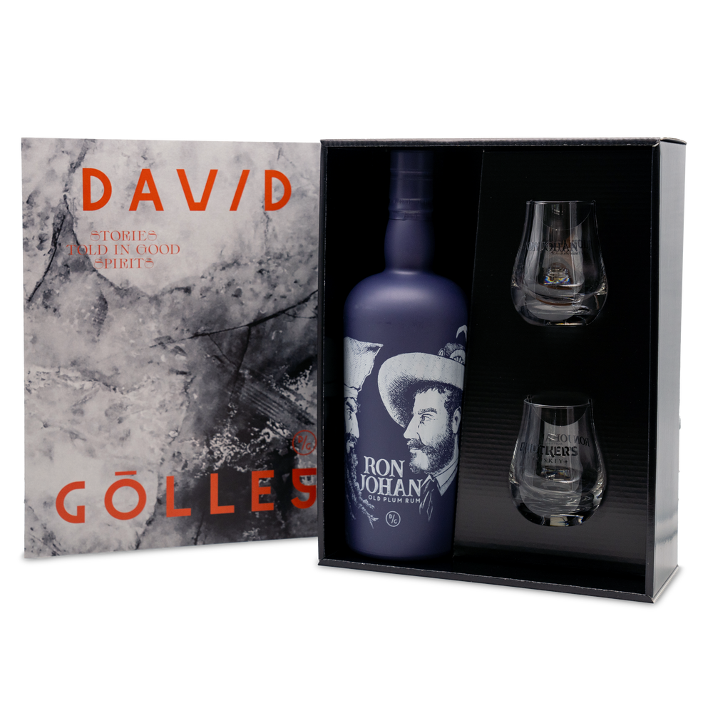 DAVID GÖLLES Ron Johan Old Plum Rum mit zwei Gläsern in Geschenkbox.