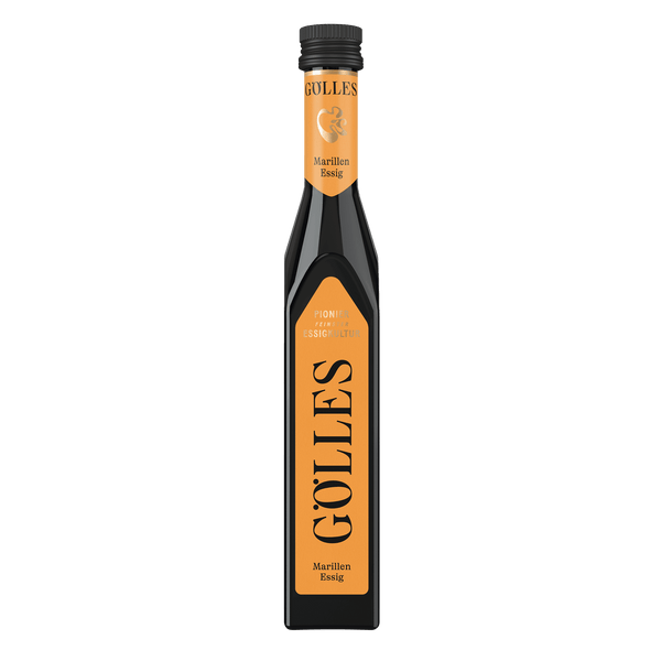 Gölles Marillen Essig in schlanker Flasche mit orangefarbenen Etiketten und schwarzem Verschluss.